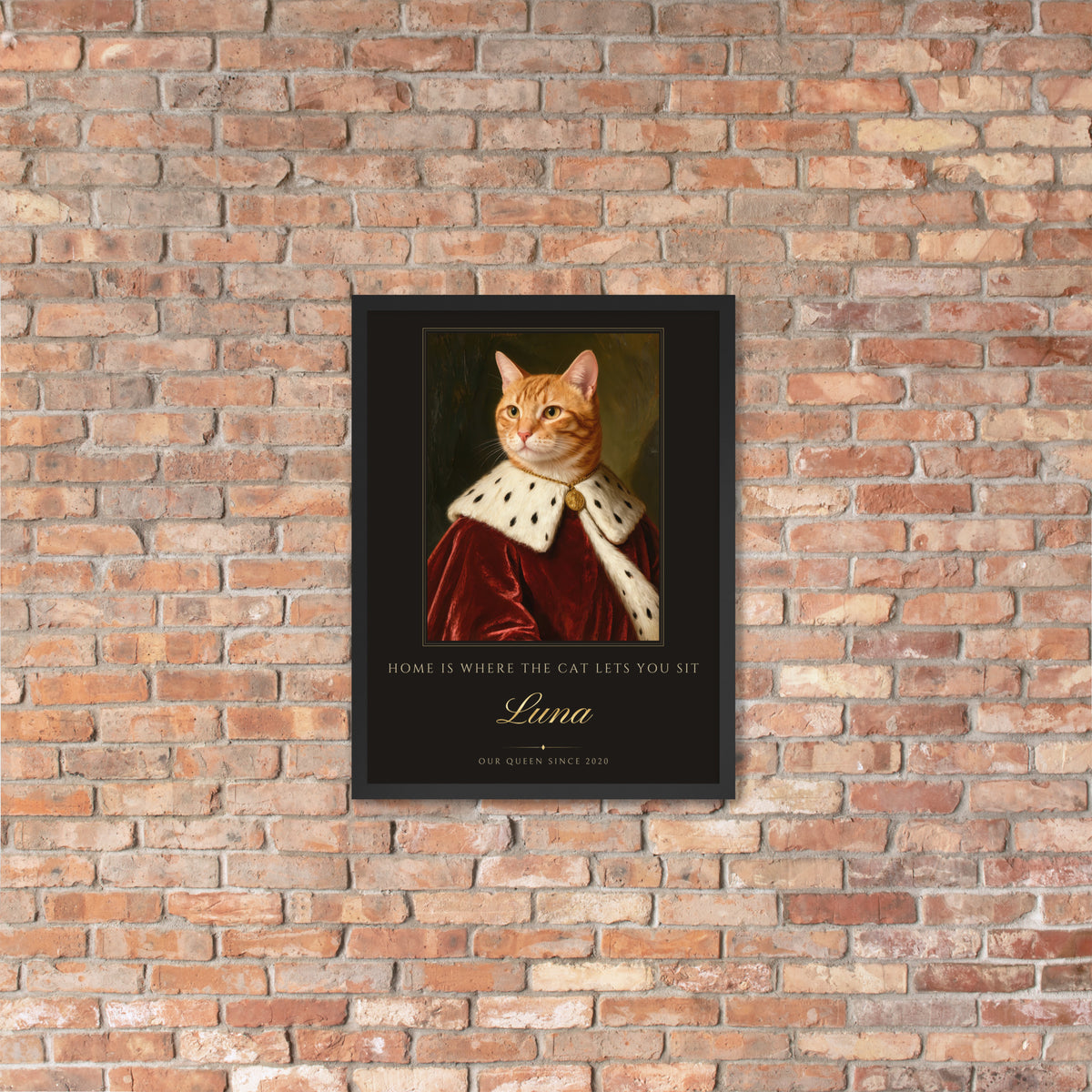 Royal Cat Portrait – lifestyle photo, lifestyle 4 – Framed Print