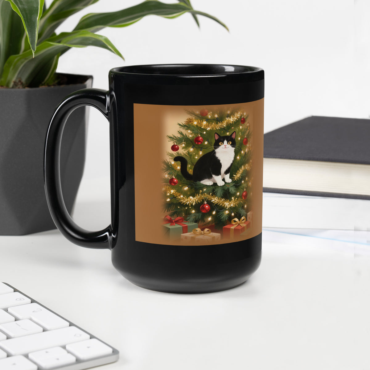 christmas cat portrait – product photo, handle on left – Up the Christmas Tree Mug